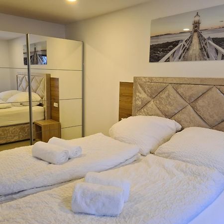 Wellandhome Аален Екстериор снимка